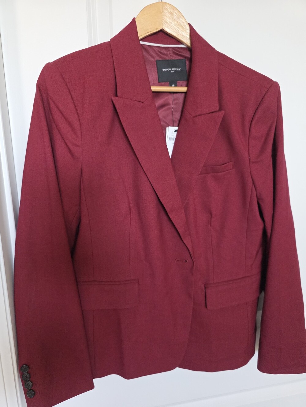 Banana Republic Womans's Wine Red Blazer